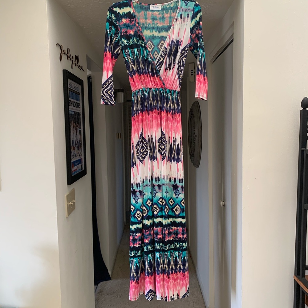 Tie dye maxi v neck dress size Medium